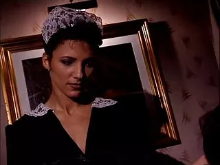Approfitto della mia porno bellissime sorella ubriaca quando è mezza addormentata nel suo letto