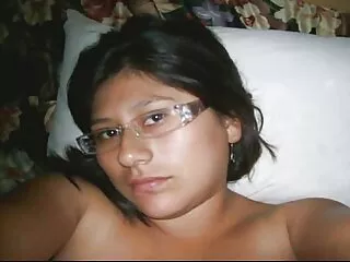 Molto bellissime donne porno cazzo vicino di essere infedele a suo marito